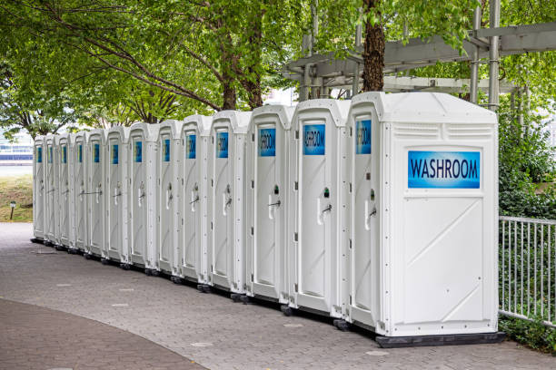 Best Affordable portable toilet rental  in Clearlake, CA