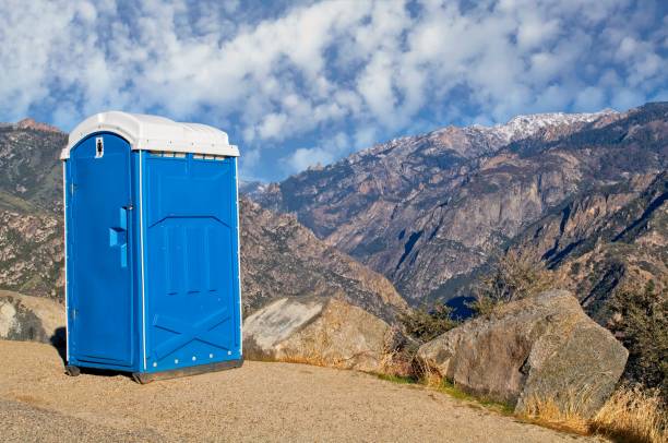 Best Portable toilet rental cost  in Clearlake, CA